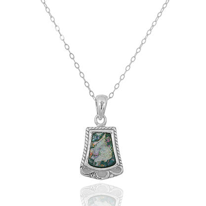 Elegant Royal Roman Glass Pendant